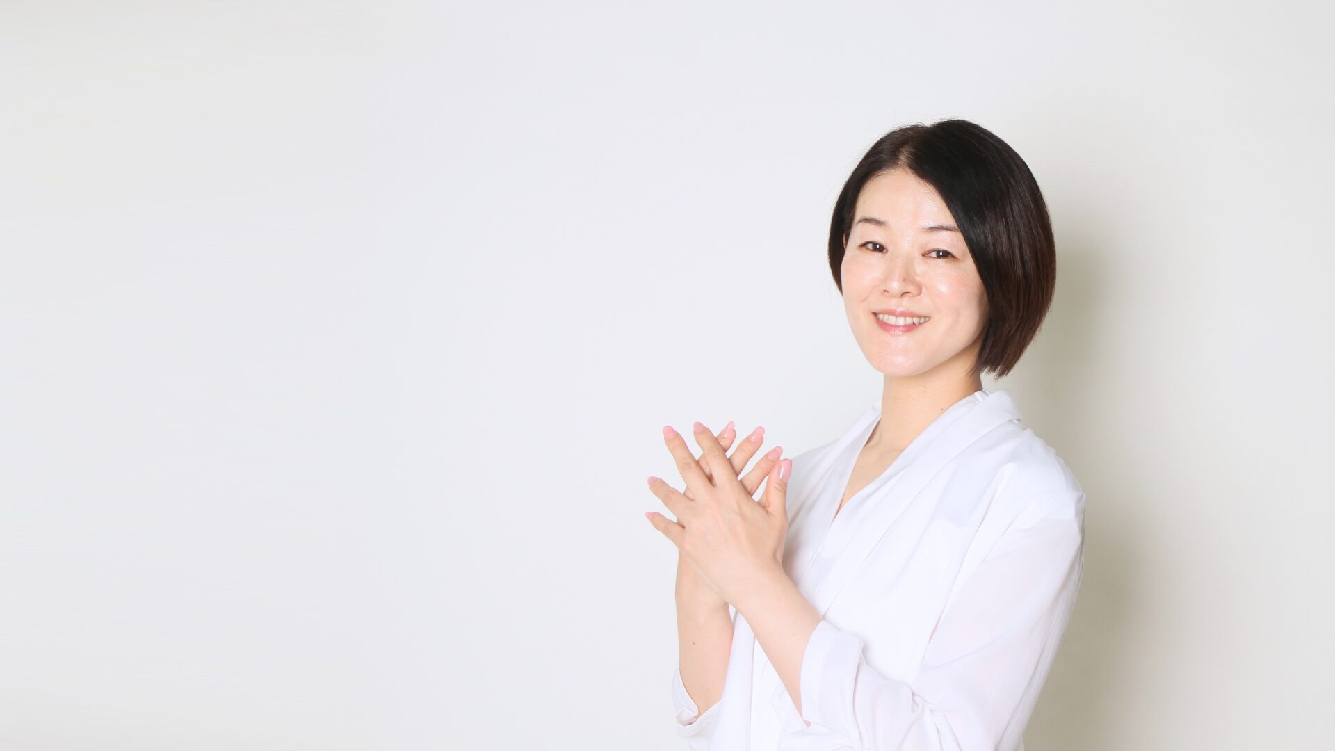 茶居 里奈